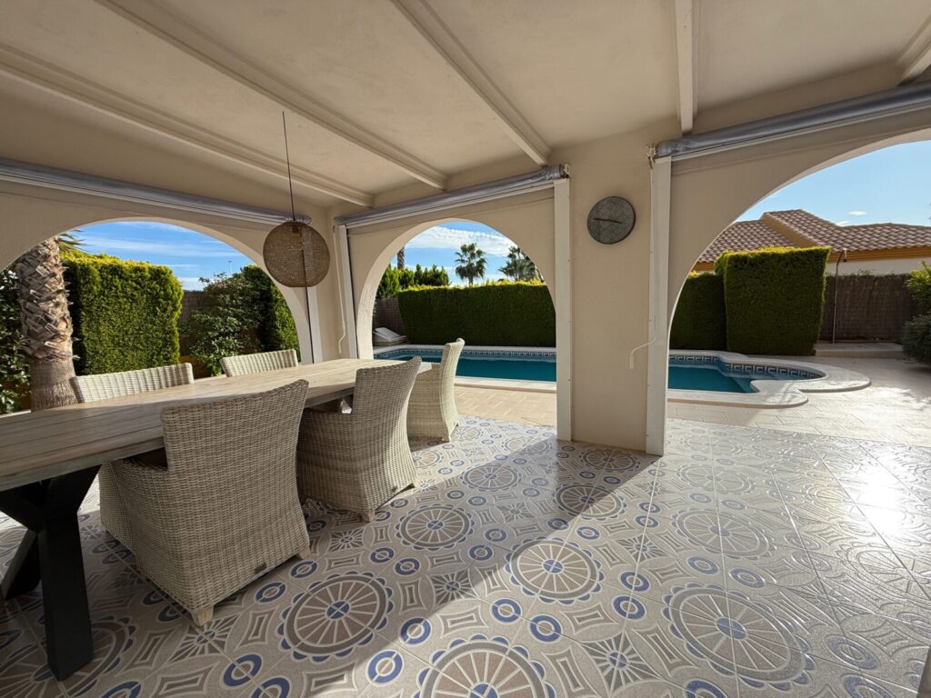 Villa tipo Clasico 3 dormitorios piscina privada en el Mazarrón Country Club - Imagen 12