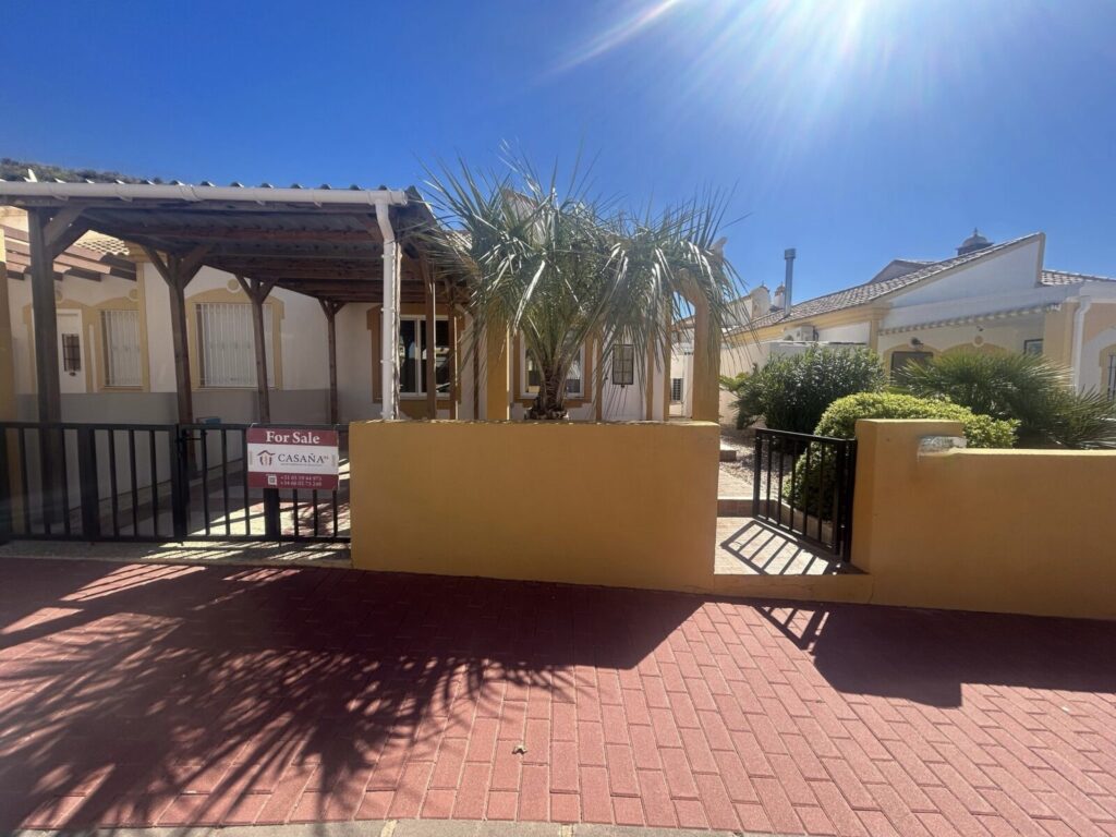 Bungalow 3 chambres piscine privée au Mazarron Country Club – Image 11