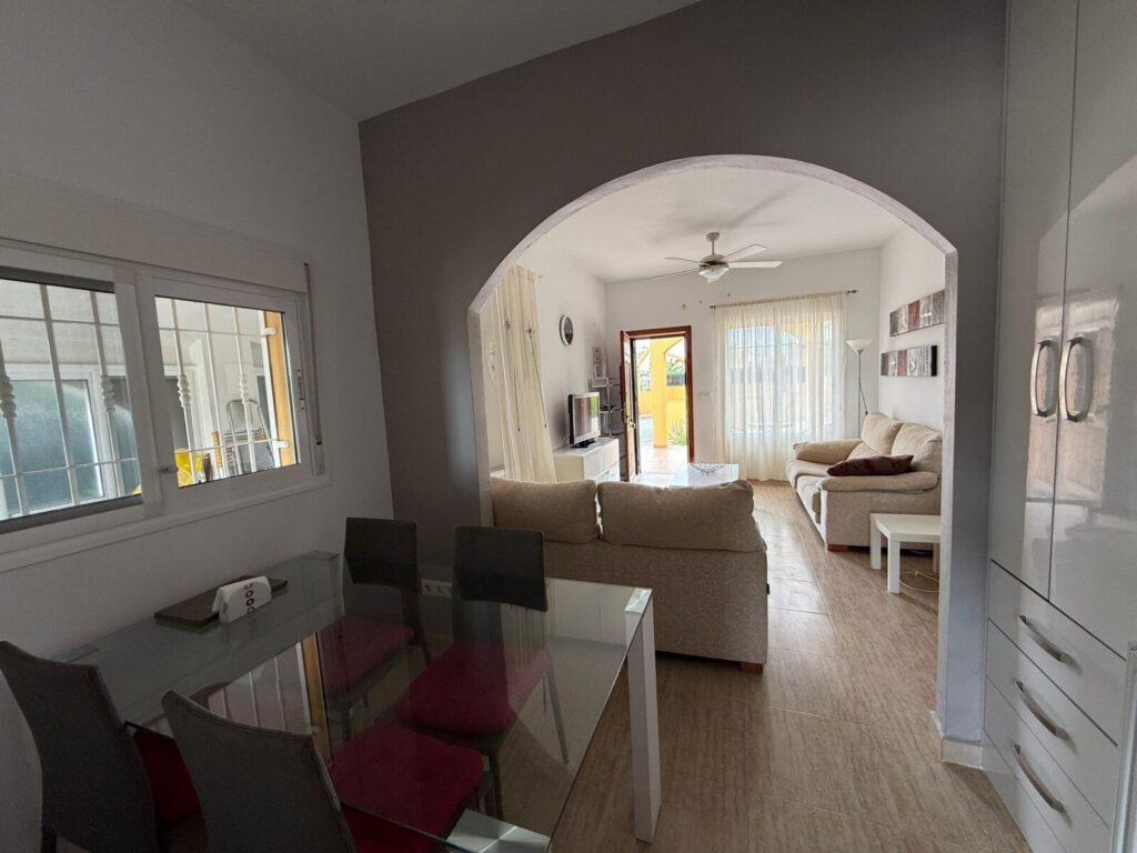 Bungalow 2 dormitorios piscina privada en el Mazarrón Country Club - Imagen 14